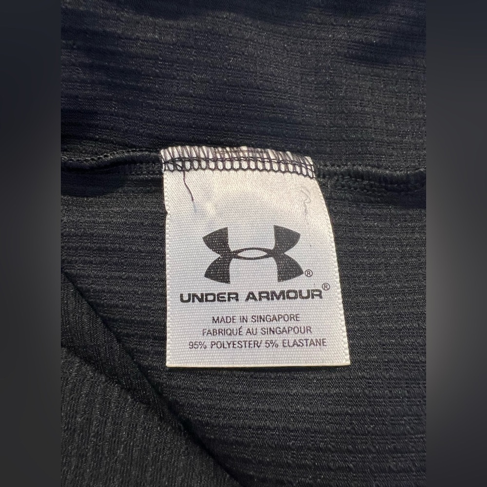 Under Armour men’s Polo Shirt Size XL - Picture 9 of 9